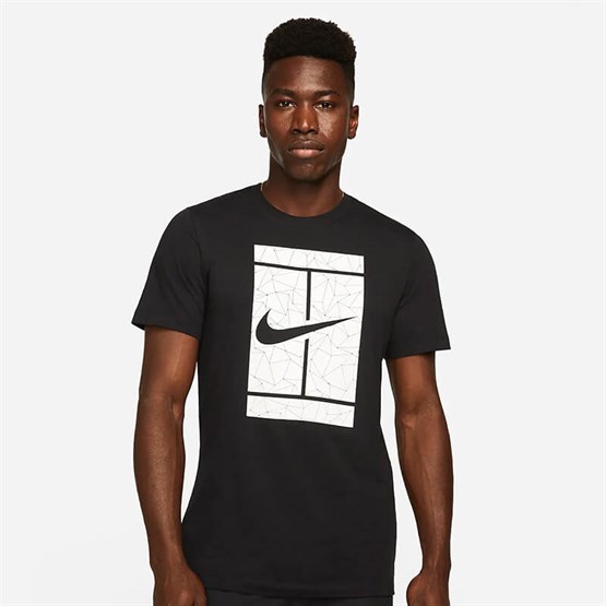 NikeNike Court Graphic Logo Erkek Tenis Tişörtü
